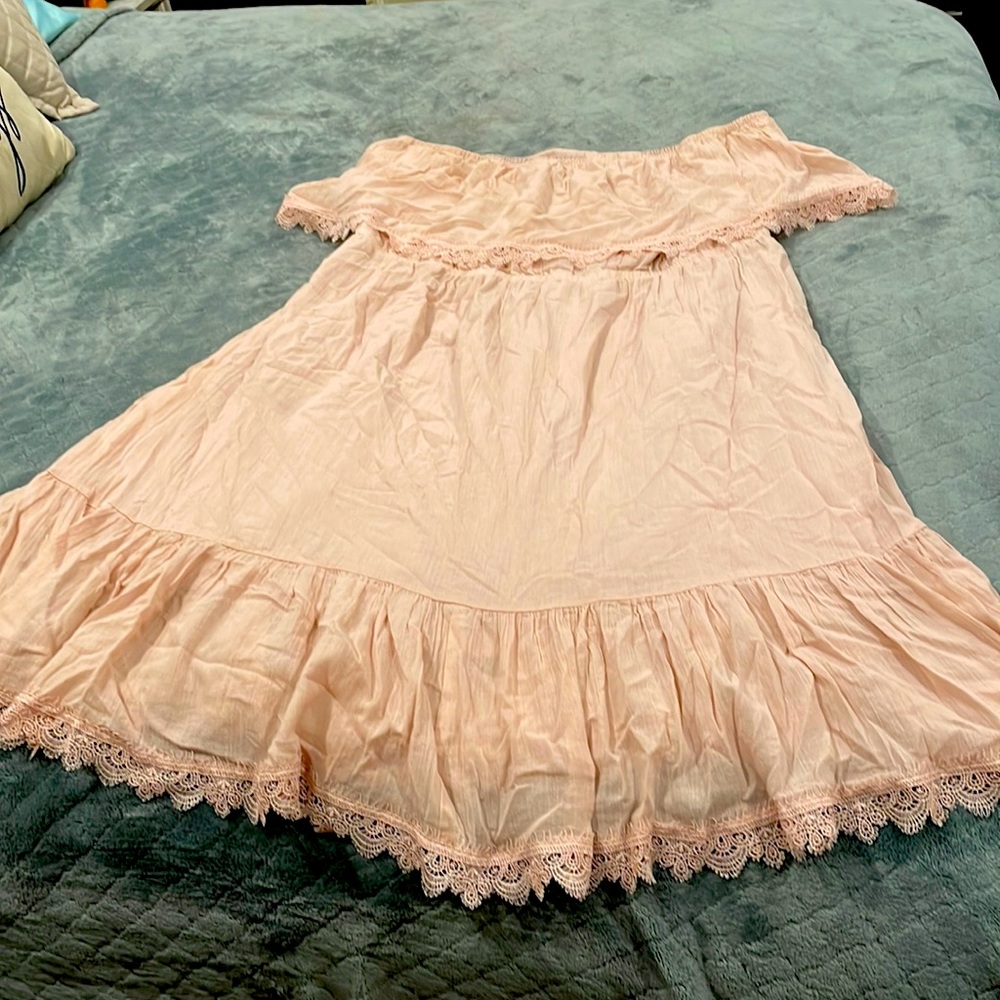 Strapless pink dress lace trim